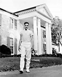 Elvis in Graceland